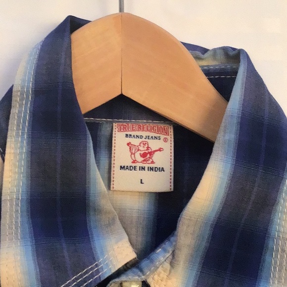True Religion western shirt. Plaid pattern. Size Large. - Picture 5 of 13